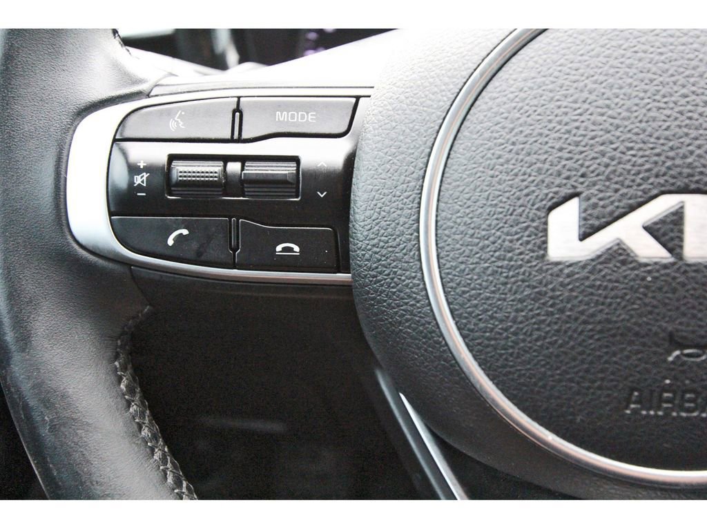 Used 2022 Kia K5 EX w/ EX Premium Package image 18