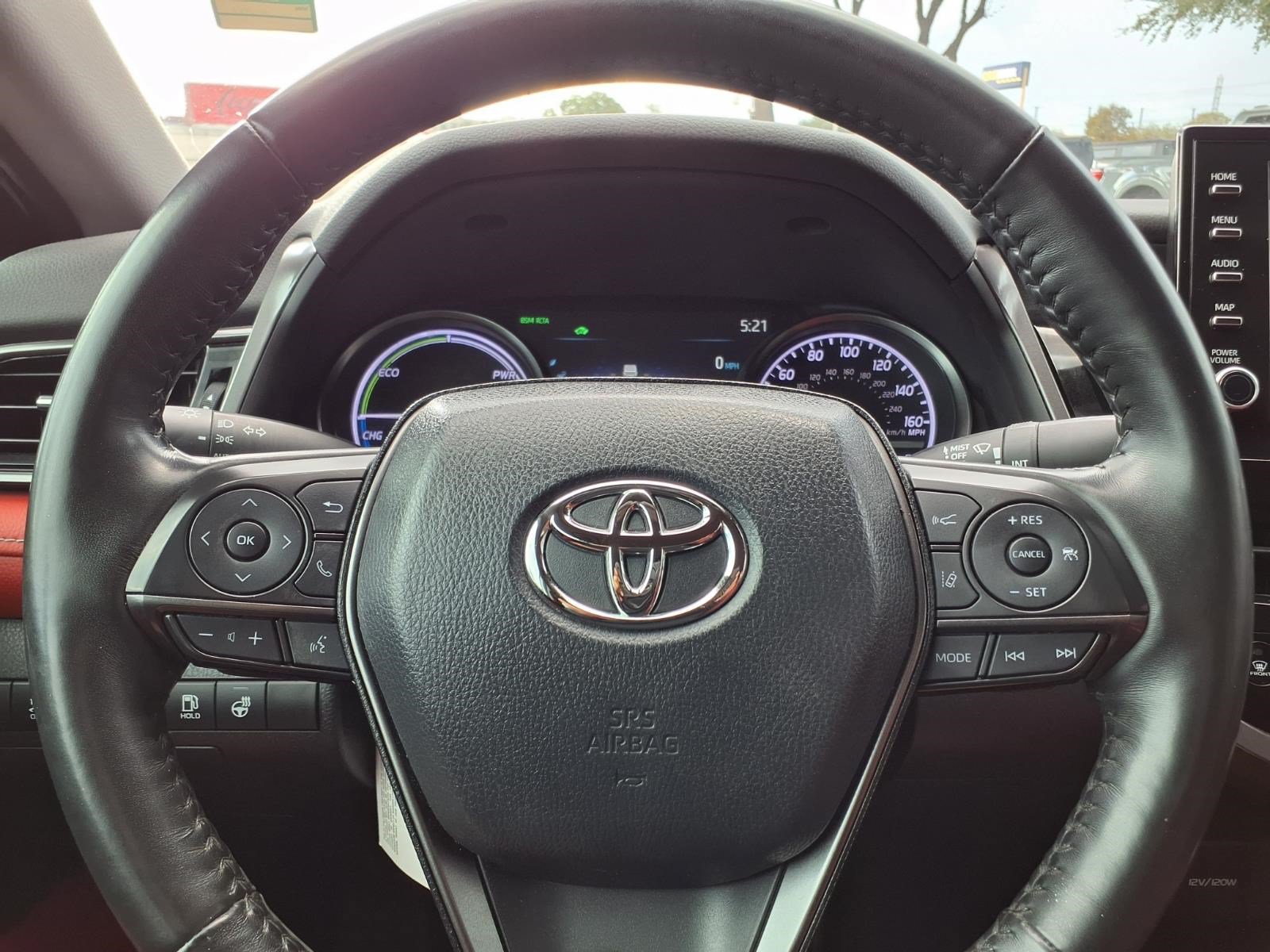 Used 2023 Toyota Camry XSE w/ Cold Weather Package FWD image 27