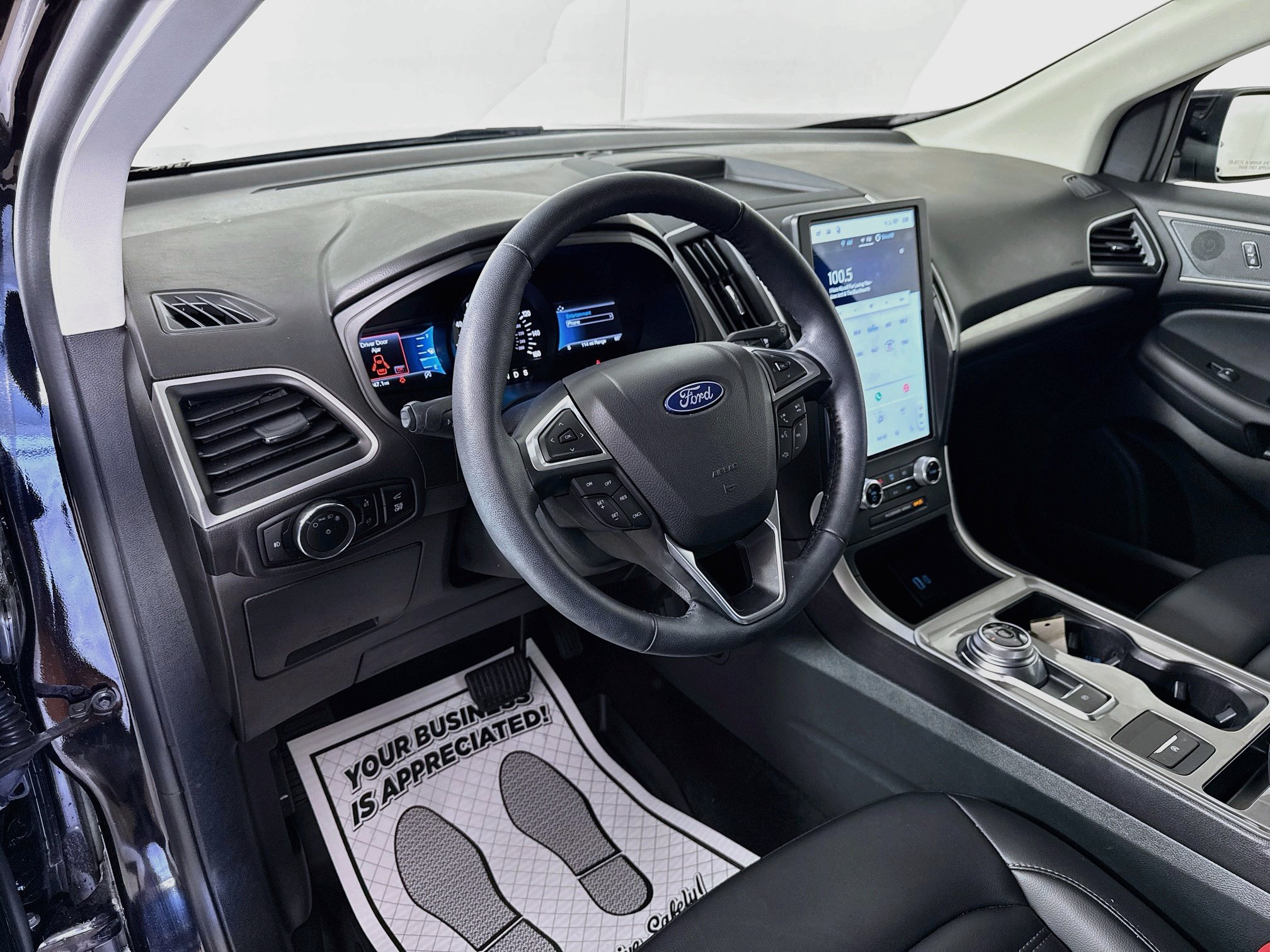 Certified 2024 Ford Edge SEL w/ Convenience Package AWD/4WD image 14