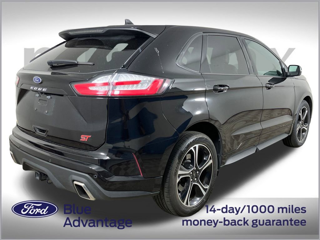 Certified 2023 Ford Edge ST image 4
