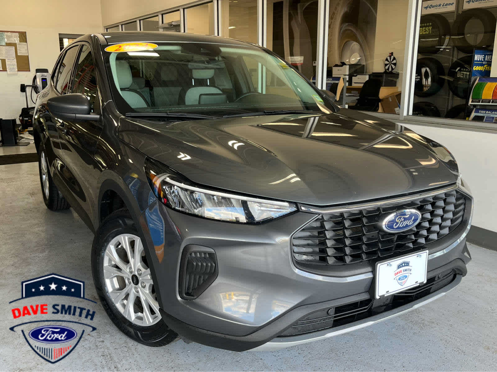 Certified 2024 Ford Escape Active AWD/4WD image 49