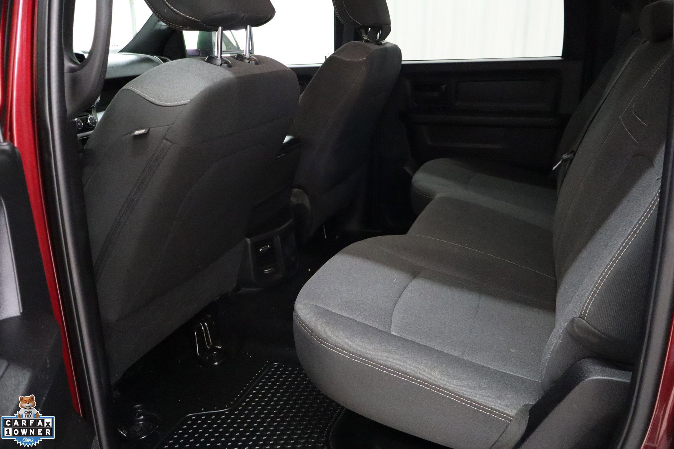 Used 2024 RAM 2500 Tradesman w/ Chrome Appearance Group image 32