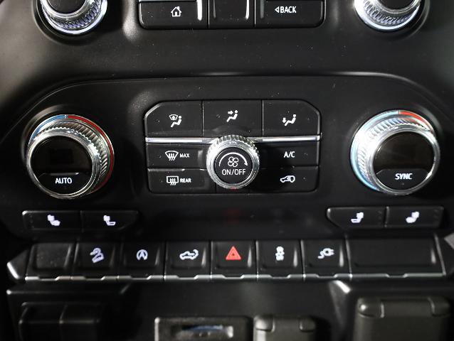 Used 2019 GMC Sierra 1500 SLT w/ X31 Off-Road Package AWD/4WD image 18