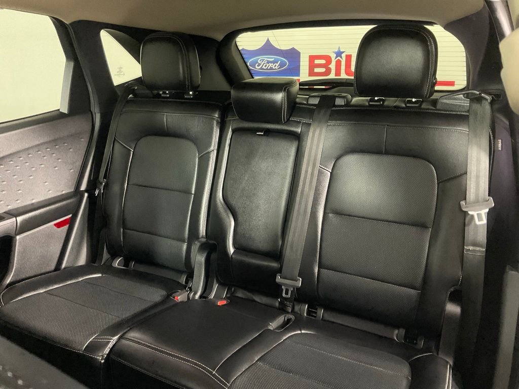 Certified 2020 Ford Escape Titanium image 16