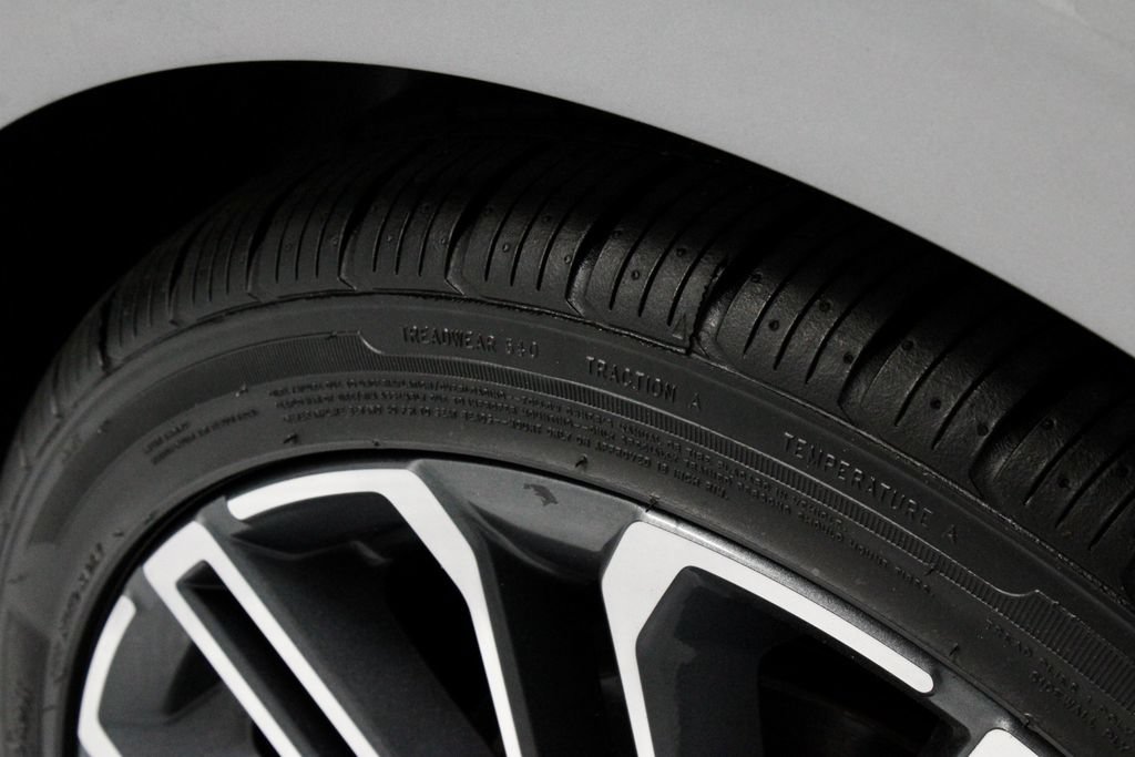 Used 2023 Kia Forte GT w/ GT2 Package FWD image 20