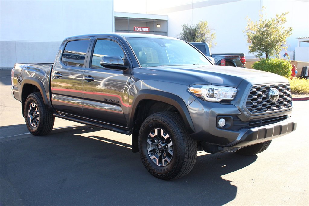 Used 2022 Toyota Tacoma TRD Off-Road image 11