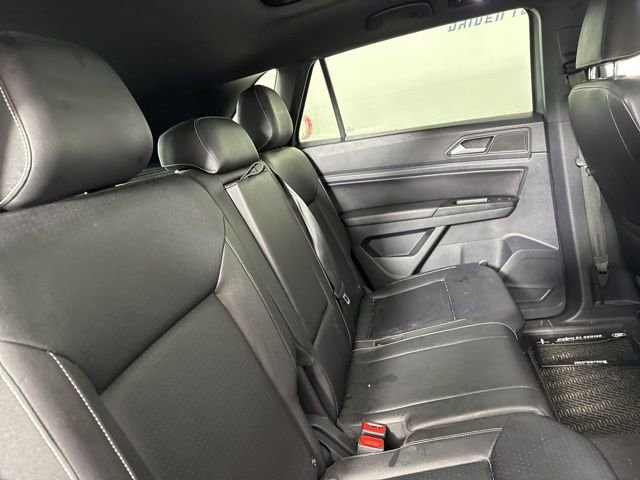 Used 2020 Volkswagen Atlas Cross Sport SEL image 18