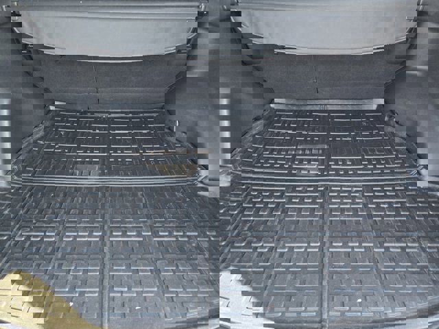 Used 2021 Toyota RAV4 XLE Premium image 31