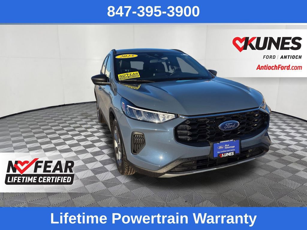 Certified 2025 Ford Escape ST-Line image 7