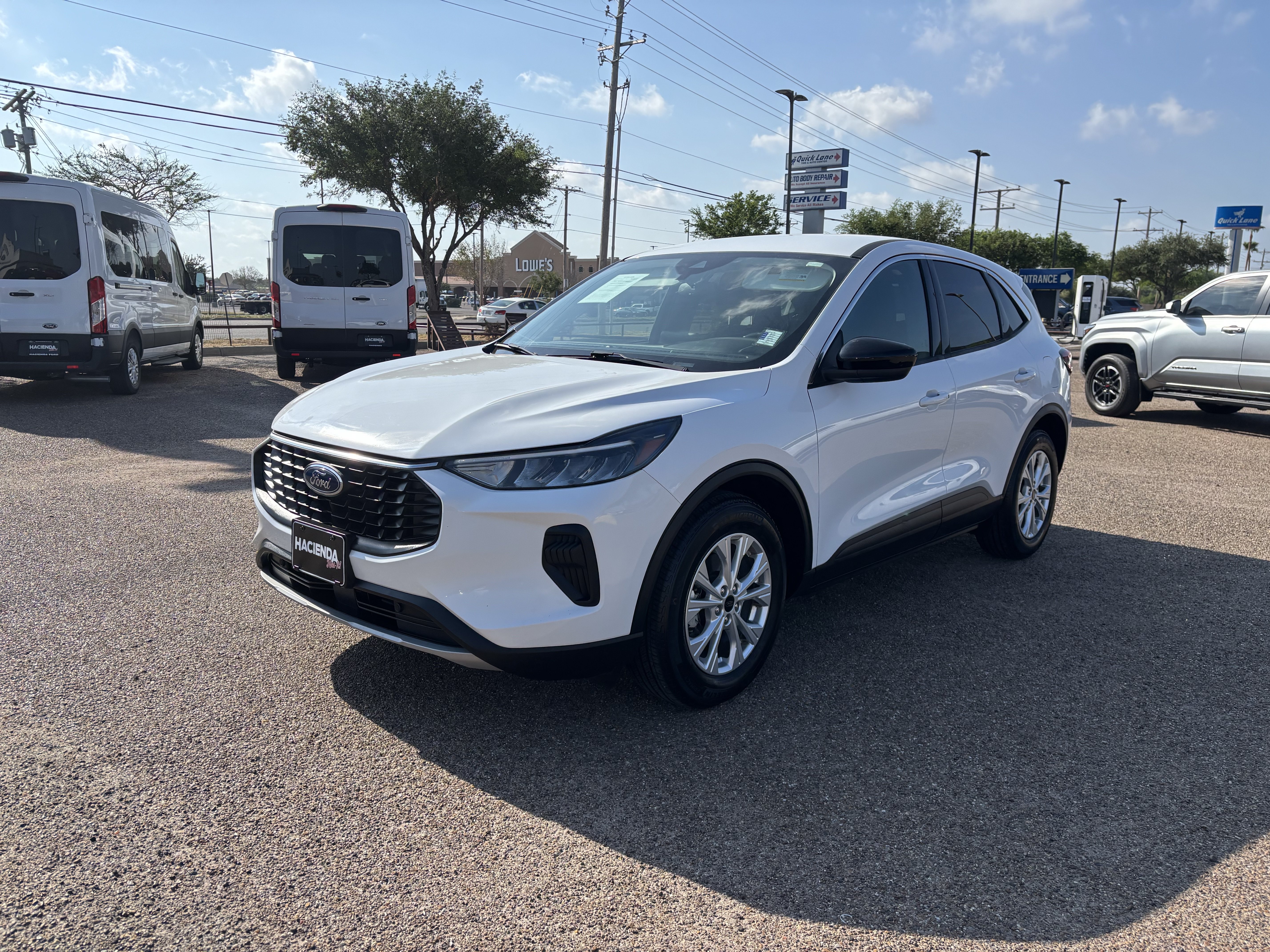 Certified 2024 Ford Escape Active FWD video 1