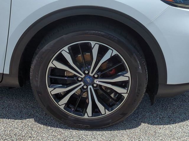Certified 2021 Ford Escape SE w/ SE Sport Appearance Package FWD image 11