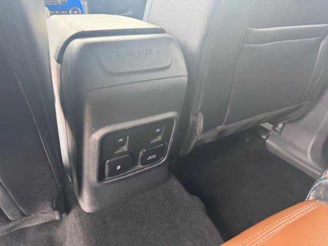 Certified 2024 Ford Bronco Outer Banks w/ Sasquatch Package image 24