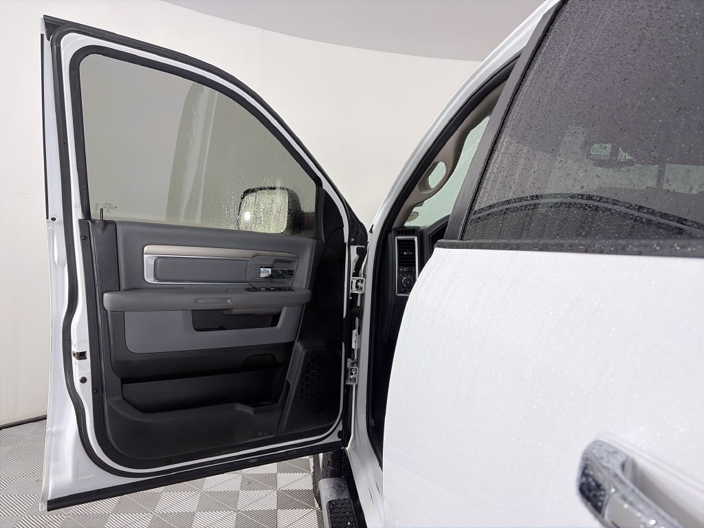 Used 2017 RAM 2500 Big Horn AWD/4WD image 10