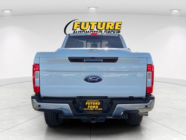 Certified 2017 Ford F250 XLT w/ XLT Premium Package image 4