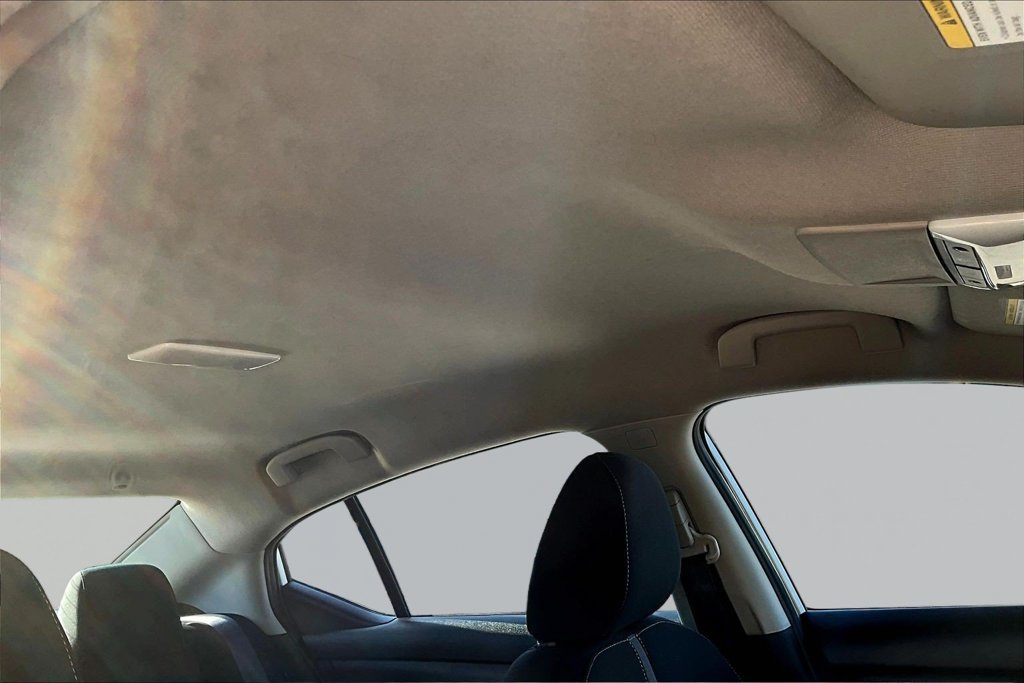 Used 2025 Nissan Sentra SV FWD image 29