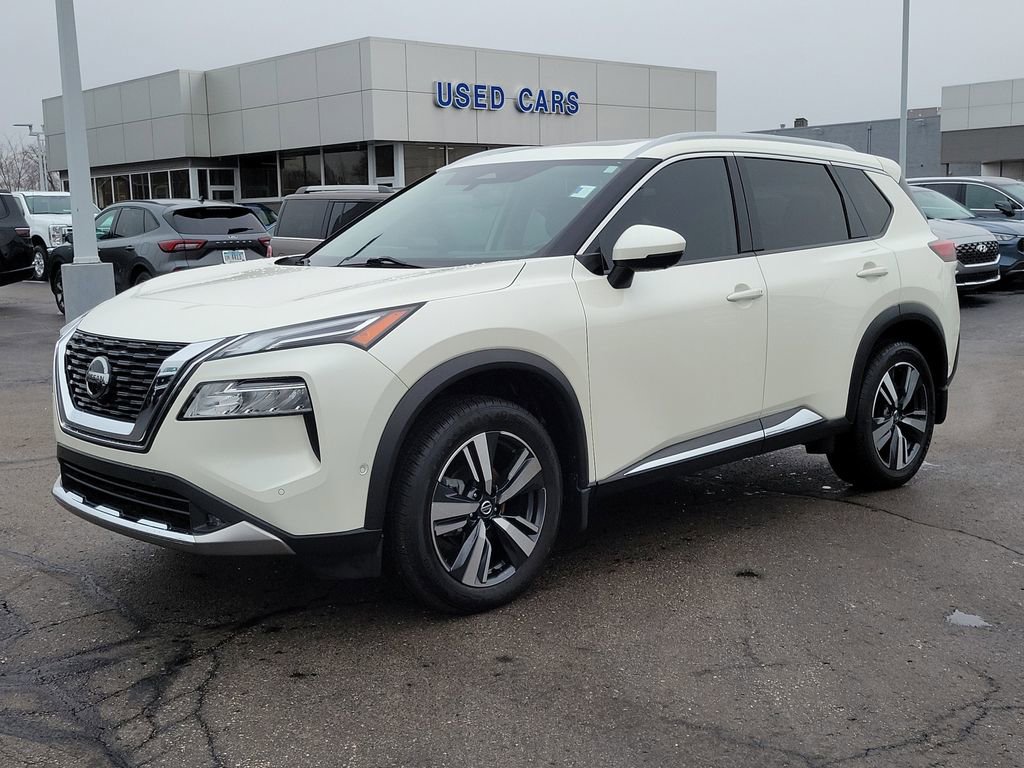 Used 2021 Nissan Rogue Platinum image 8