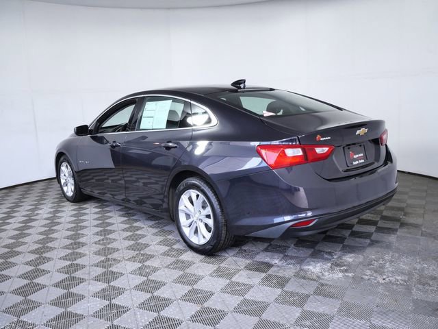 Used 2023 Chevrolet Malibu LT image 2