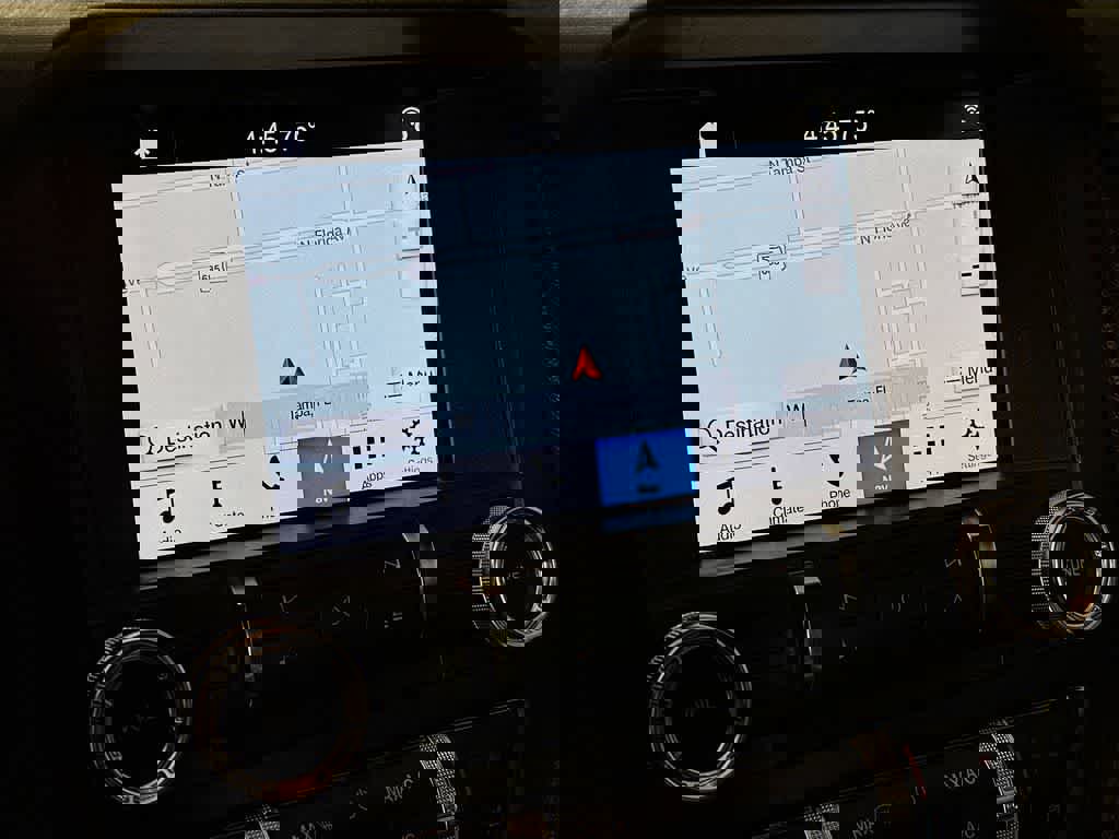 Certified 2018 Ford Mustang Premium w/ Enhanced Security Package image 26