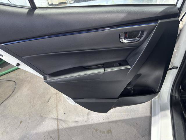 Used 2017 Toyota Corolla XSE w/ Carpet Mat Package (TMS) FWD image 22
