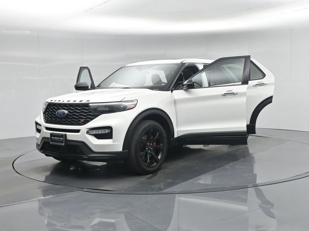 Certified 2022 Ford Explorer ST w/ ST Street Pack image 53