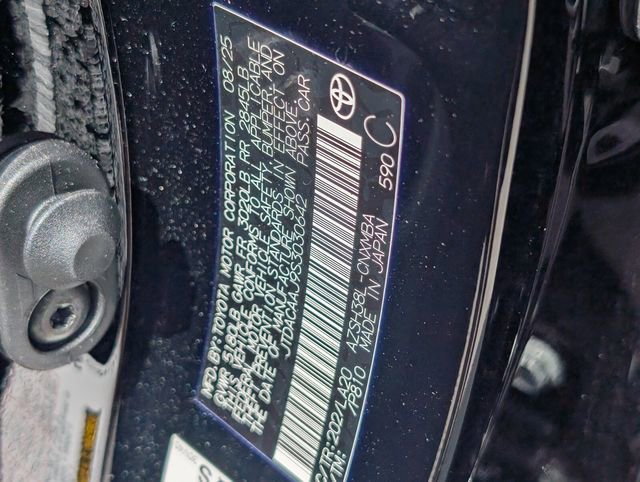 Used 2025 Toyota Crown Signia XLE image 15