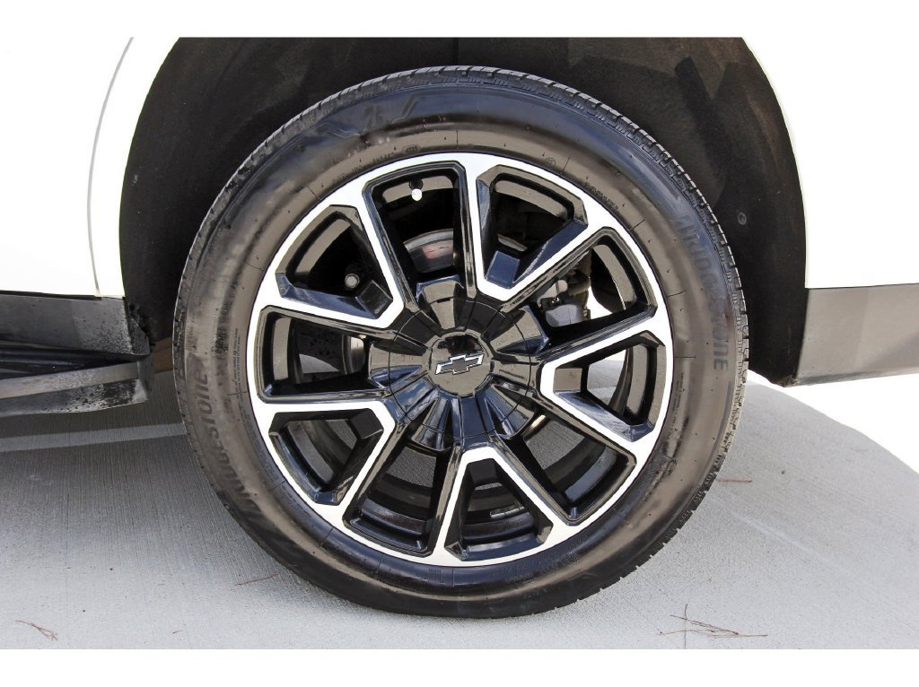 Used 2023 Chevrolet Tahoe RST w/ Luxury Package RWD image 38