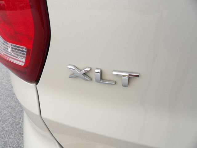 Certified 2018 Ford Explorer XLT FWD image 14