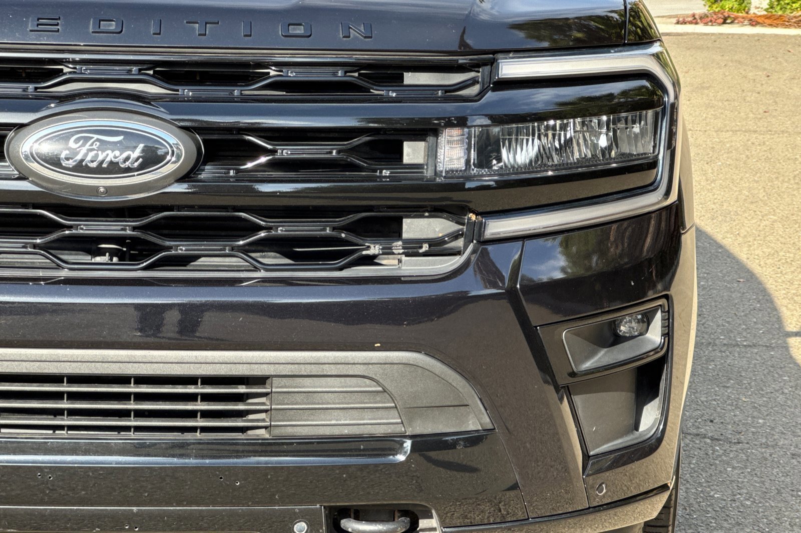 Certified 2022 Ford Expedition Limited image 54