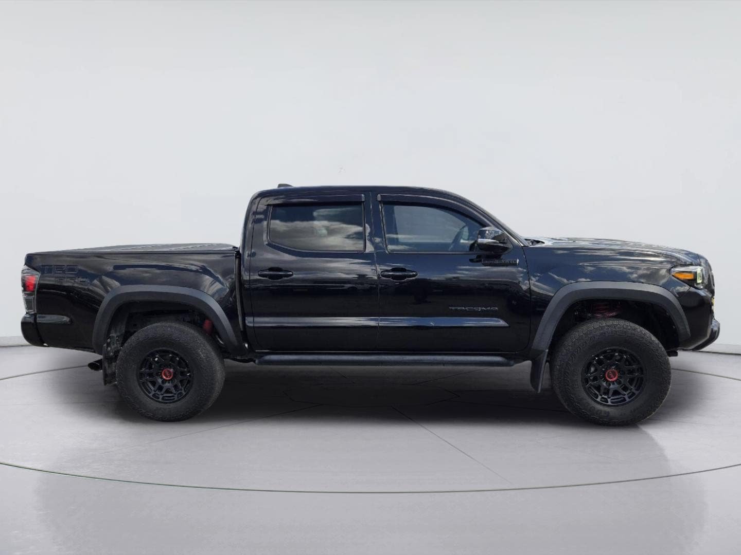 Used 2022 Toyota Tacoma TRD Pro AWD/4WD image 4