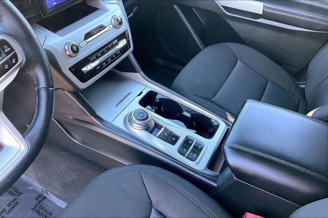 Certified 2024 Ford Explorer XLT image 15