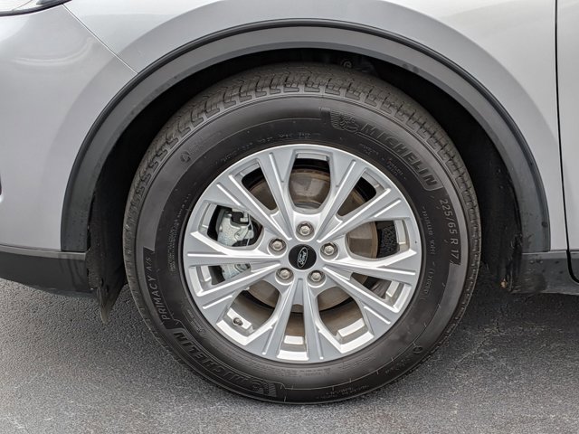 Certified 2023 Ford Escape Active image 9