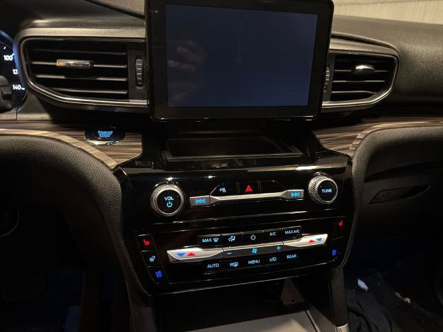 Certified 2023 Ford Explorer Limited AWD/4WD image 12