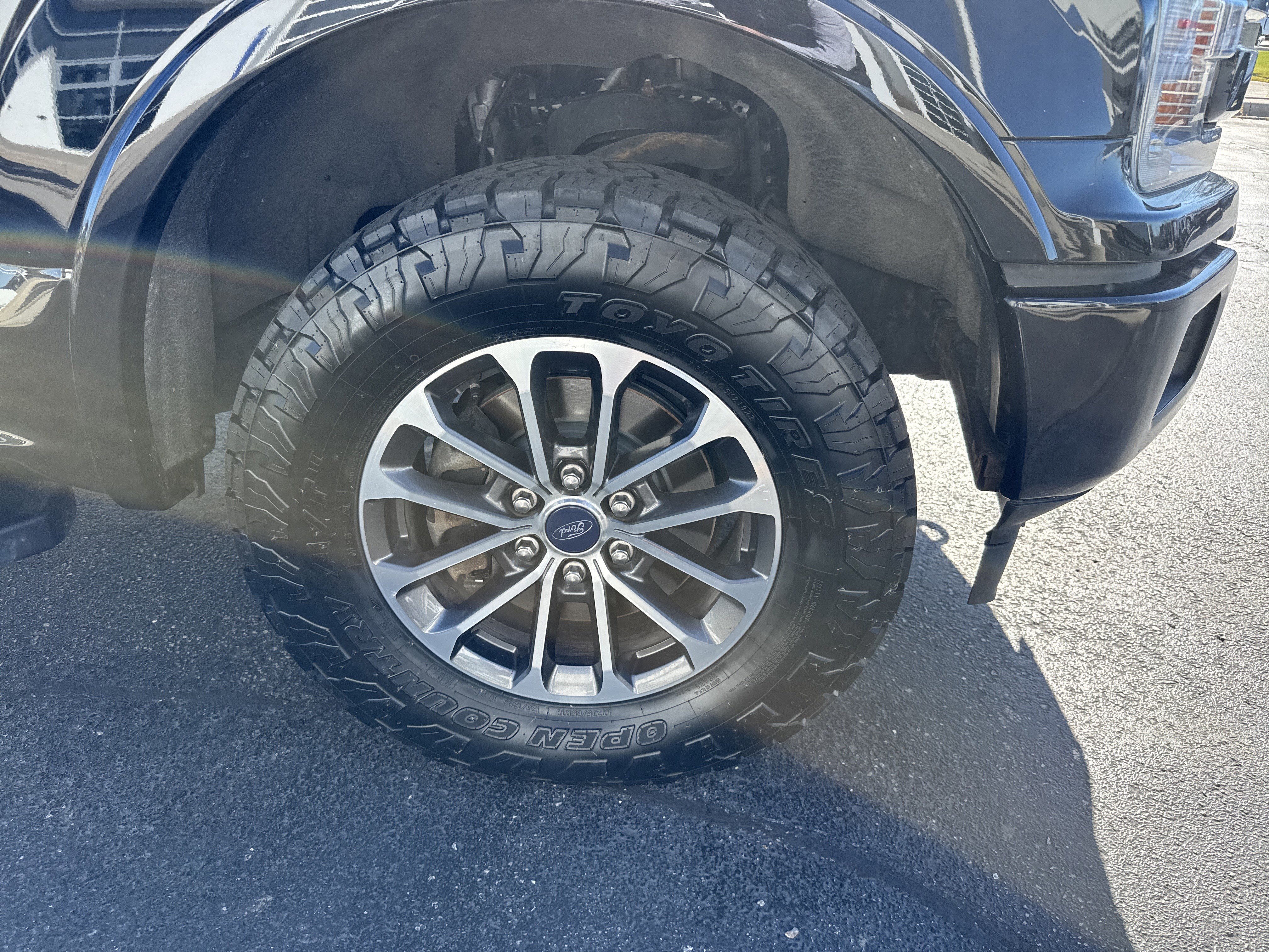 Certified 2020 Ford F150 Lariat w/ Equipment Group 502A Luxury image 15