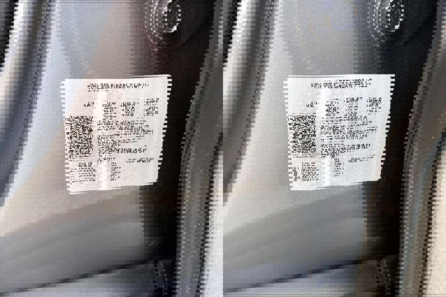 Used 2021 GMC Yukon AT4 w/ AT4 Premium Package image 33