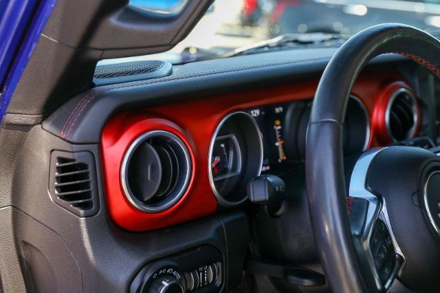 Used 2018 Jeep Wrangler Unlimited Rubicon w/ Dual Top Group AWD/4WD image 20