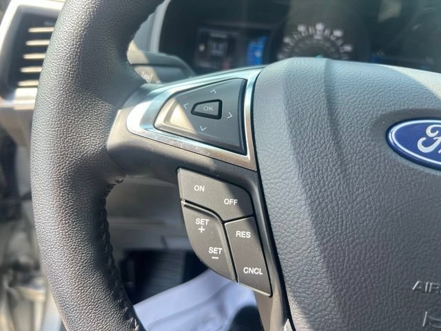 Certified 2024 Ford Edge SEL w/ Convenience Package AWD/4WD image 9