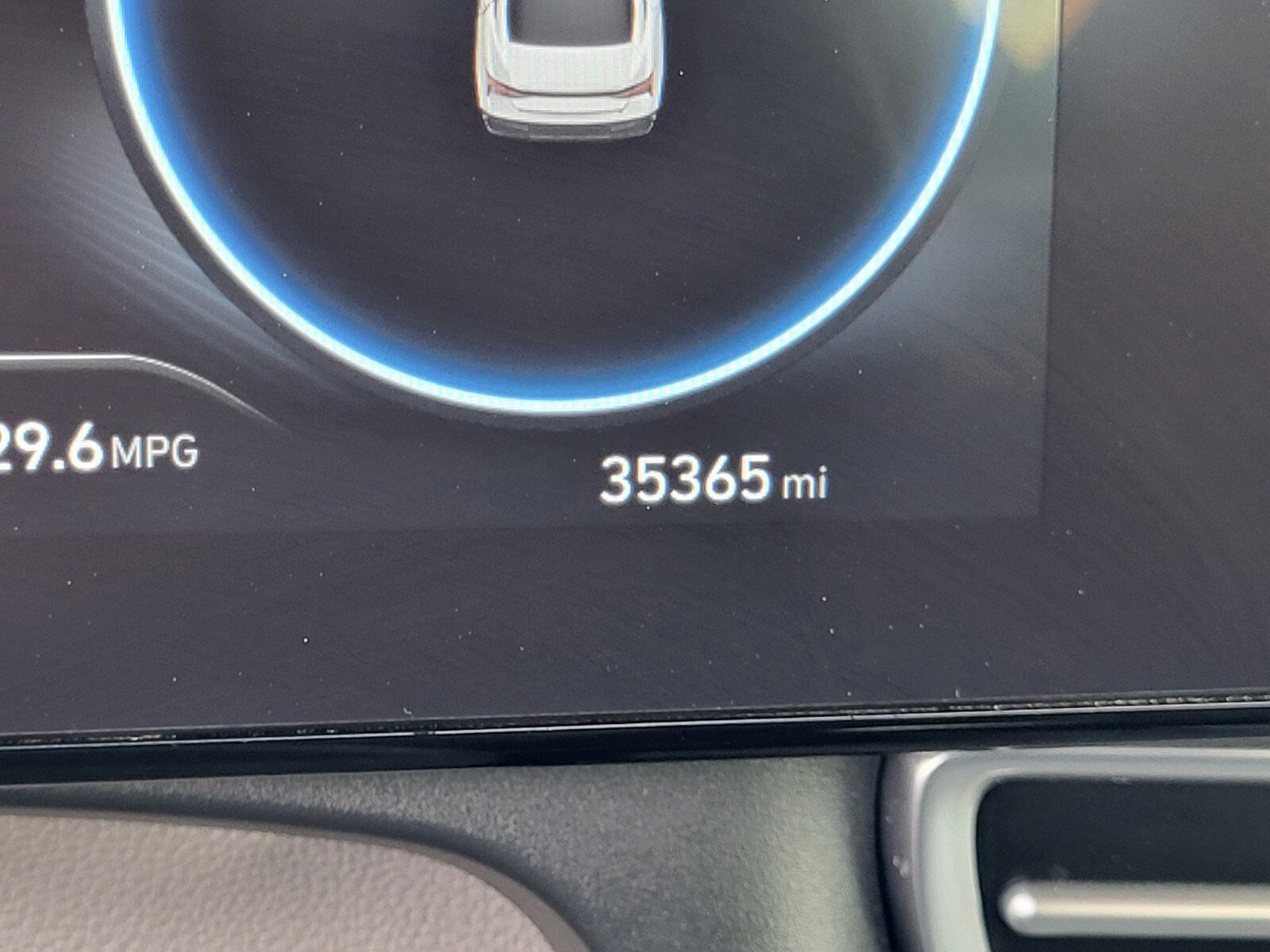 Used 2025 Hyundai Elantra SEL image 30