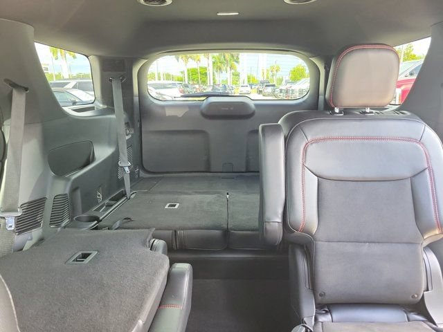 Certified 2022 Ford Explorer ST-Line w/ Class IV Trailer Tow Package RWD image 18
