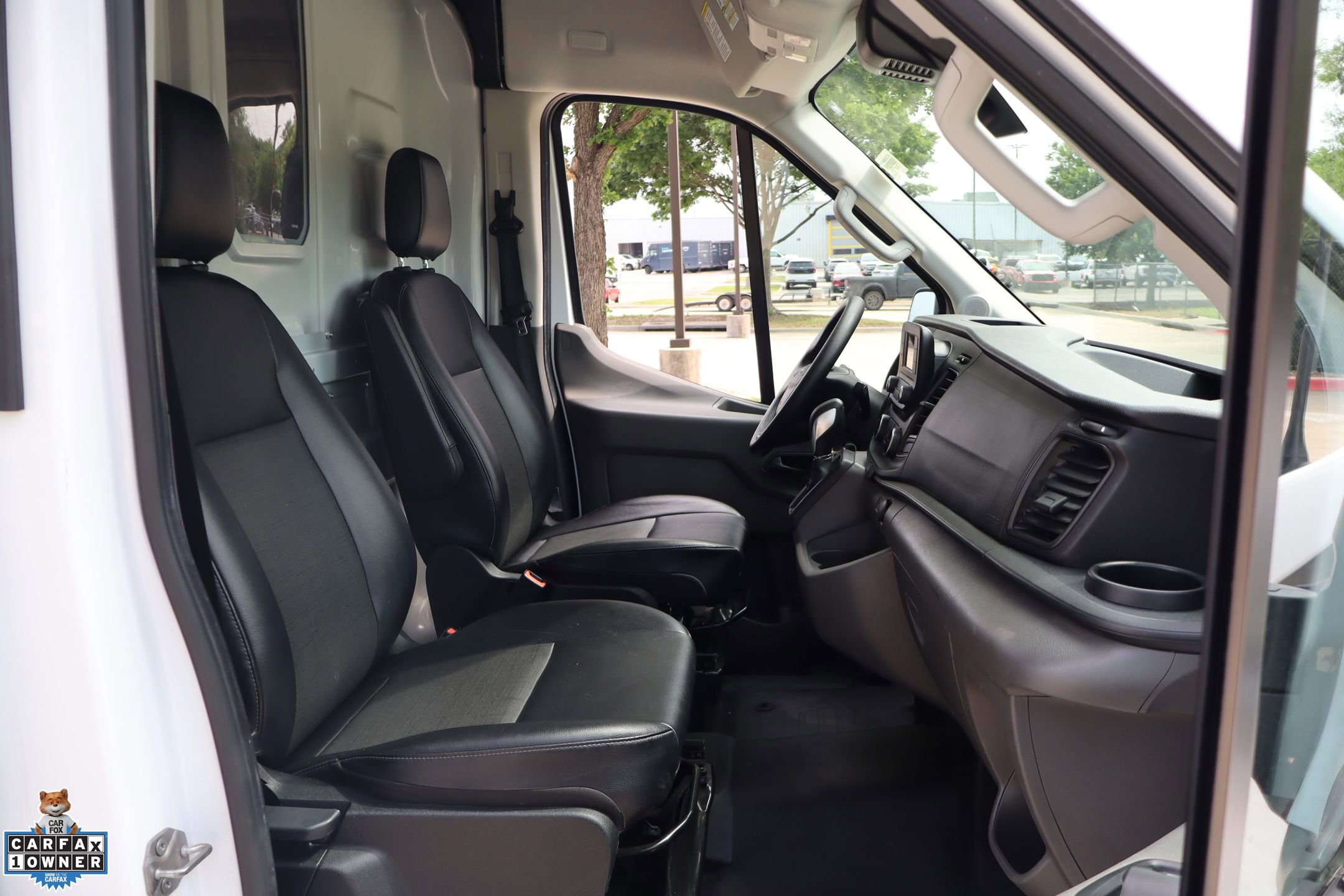 Certified 2024 Ford Transit 250 148 Medium Roof Extended AWD image 31
