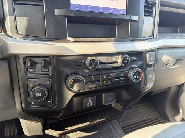 Certified 2025 Ford F250 XL w/ XL Chrome Package AWD/4WD image 20
