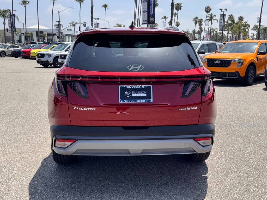 Used 2025 Hyundai Tucson Limited AWD/4WD image 11