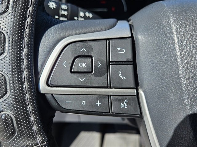 Used 2023 Toyota Sienna XLE image 31