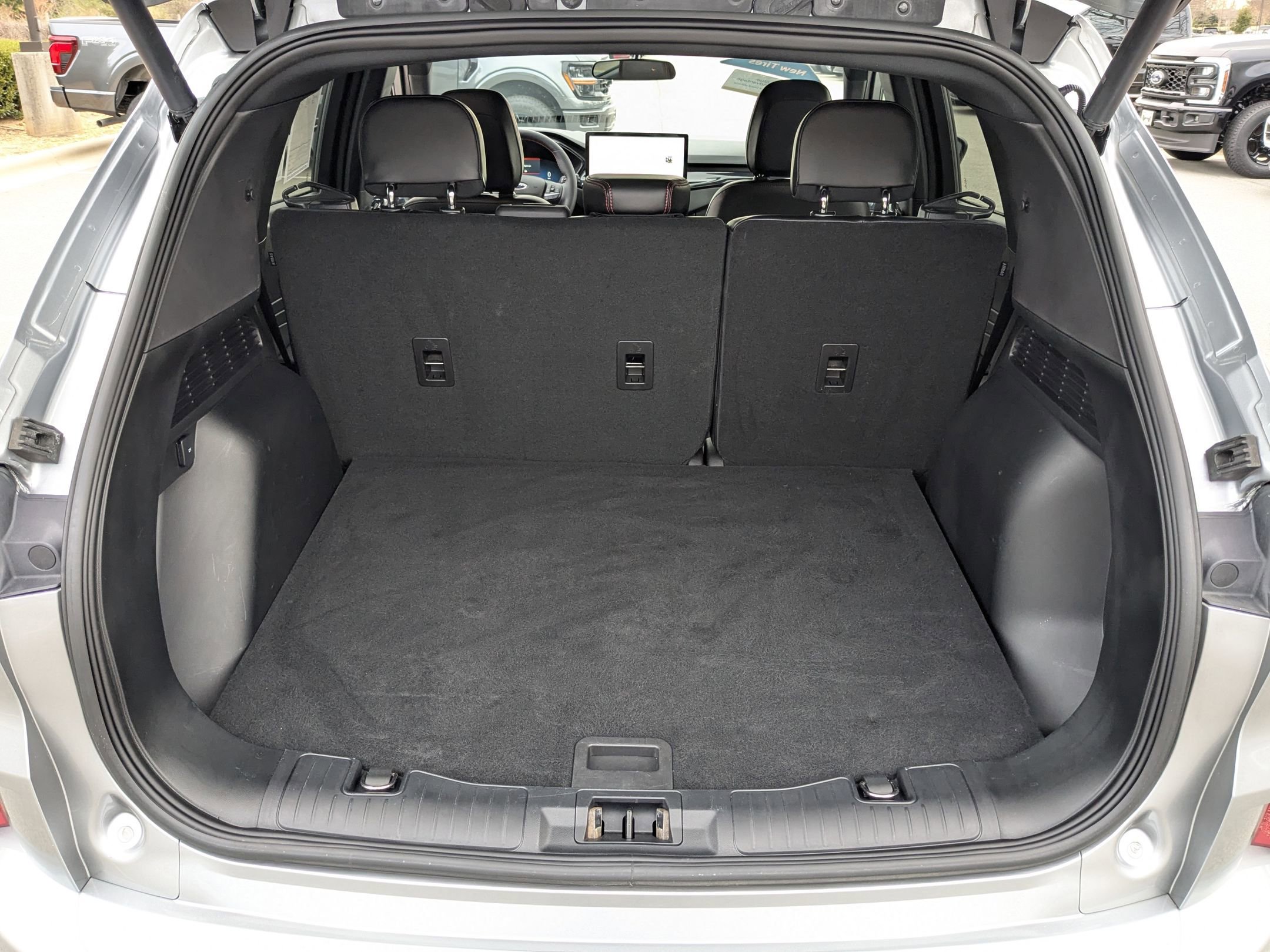 Certified 2023 Ford Escape ST-Line Select w/ Tech Pack #2 image 32