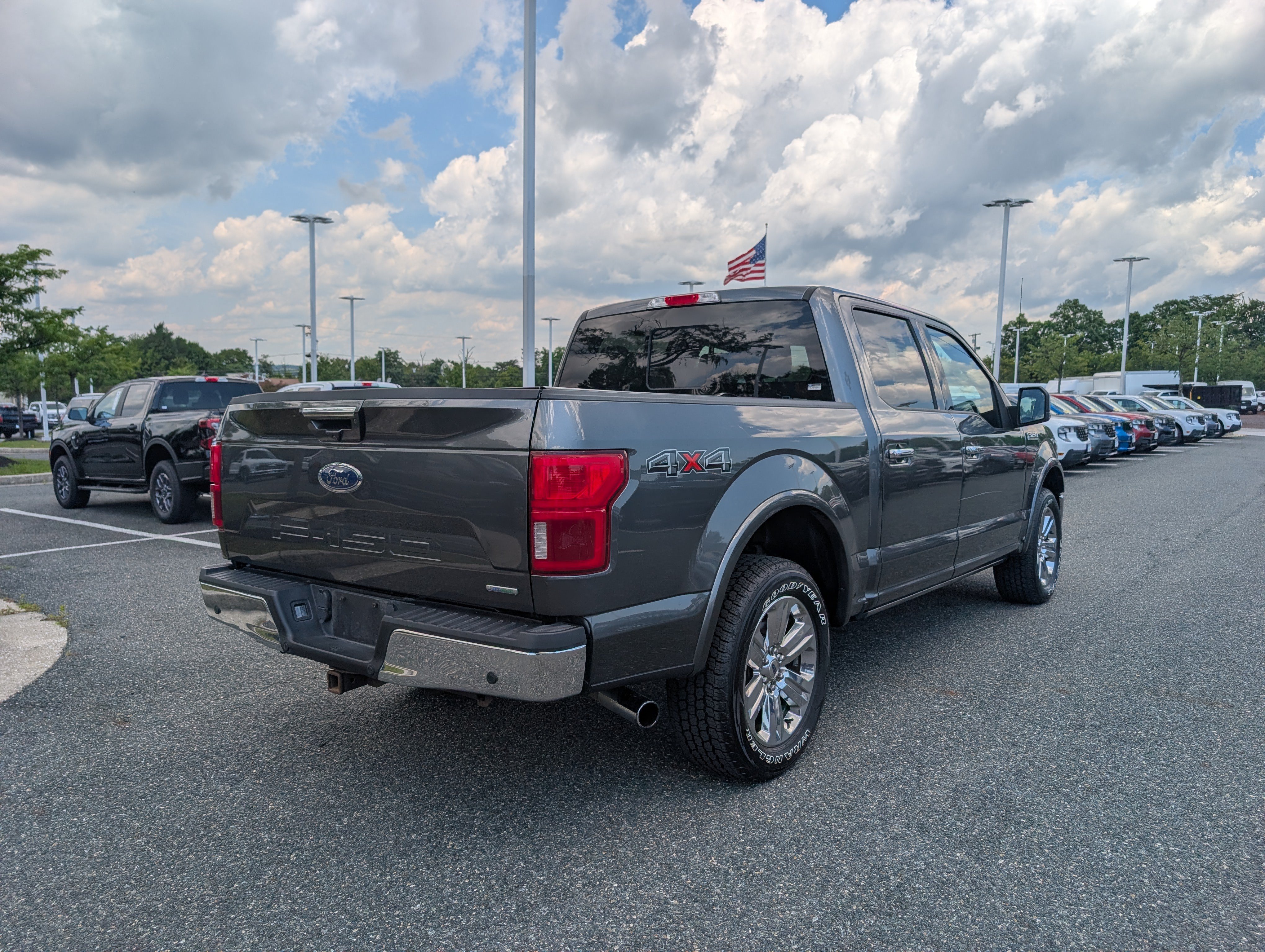 Certified 2019 Ford F150 Lariat w/ Equipment Group 502A Luxury AWD/4WD image 3