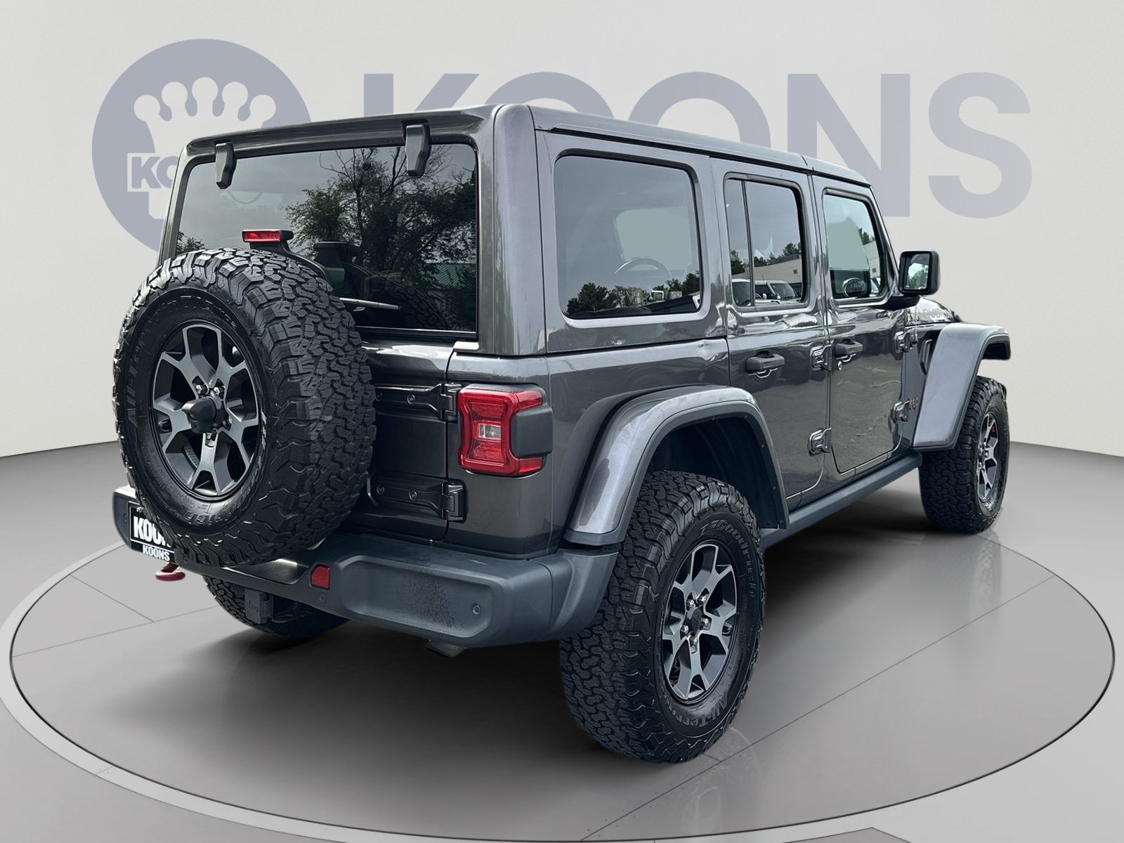 Used 2018 Jeep Wrangler Unlimited Rubicon w/ Dual Top Group AWD/4WD image 11