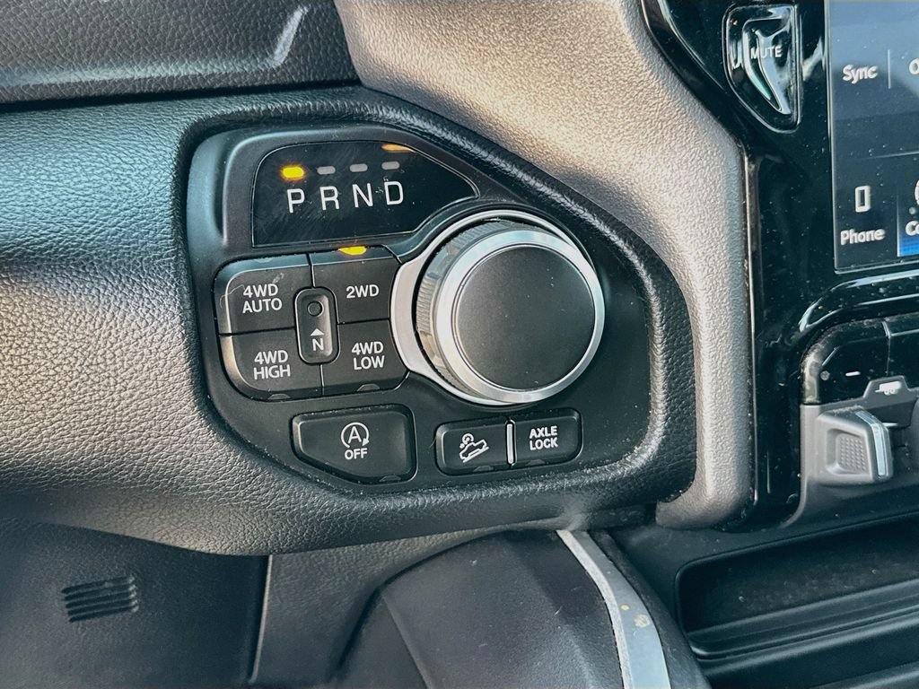 Used 2022 RAM 1500 Big Horn AWD/4WD image 17