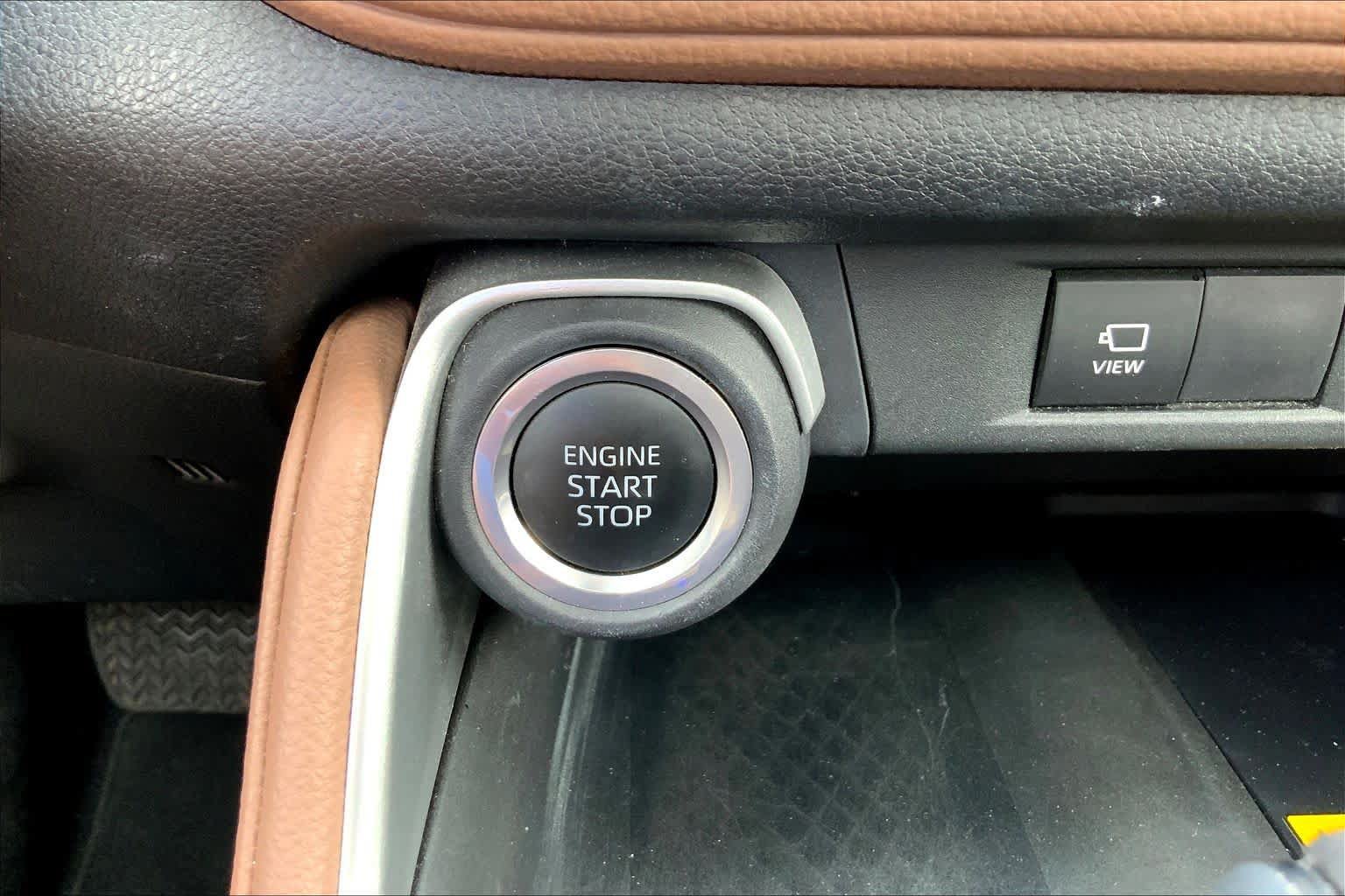 Used 2024 Toyota Grand Highlander AWD image 36
