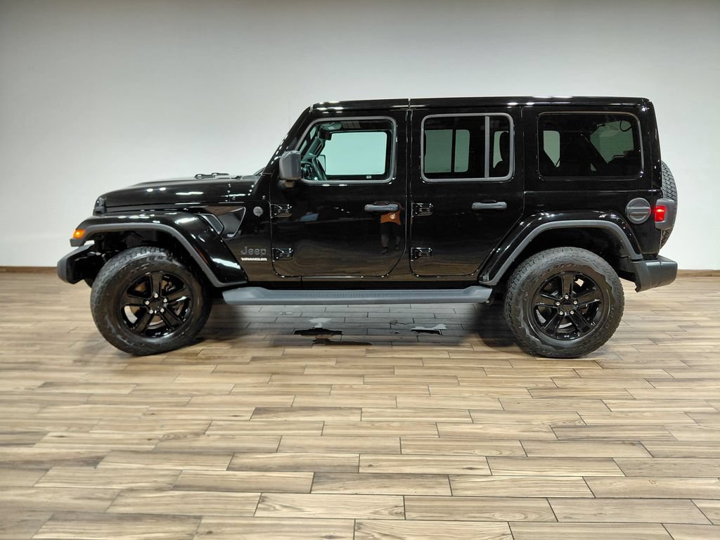 Used 2023 Jeep Wrangler Unlimited Sahara AWD/4WD image 20
