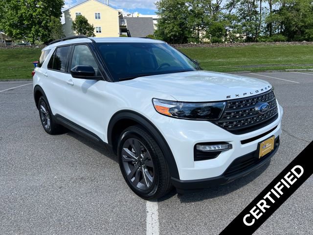 Certified 2024 Ford Explorer XLT w/ Equipment Group 202A