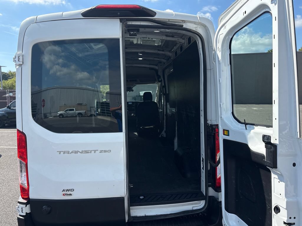 Certified 2020 Ford Transit 250 Medium Roof AWD w/ Interior Upgrade Package image 23